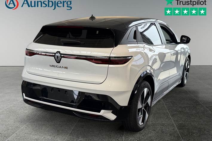 Hvid Renault Megane E-Tech fra 2023