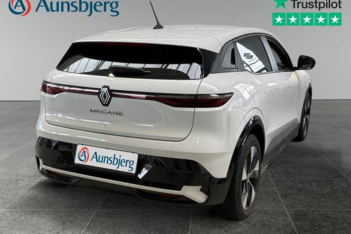 Hvid Renault Megane E-Tech fra 2022