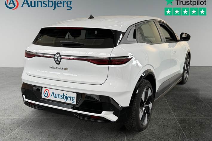 Hvid Renault Megane E-Tech fra 2022
