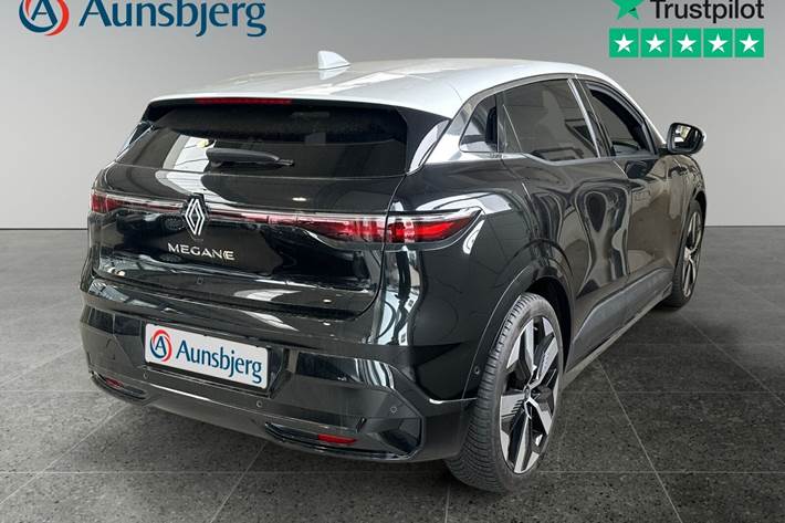 Sort Renault Megane E-Tech fra 2022