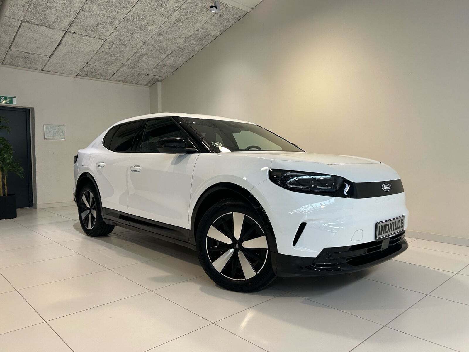 Ford Capri 77 Select Extended Range