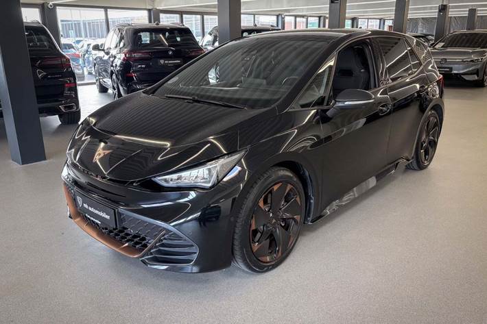 Sort Cupra Born fra 2025