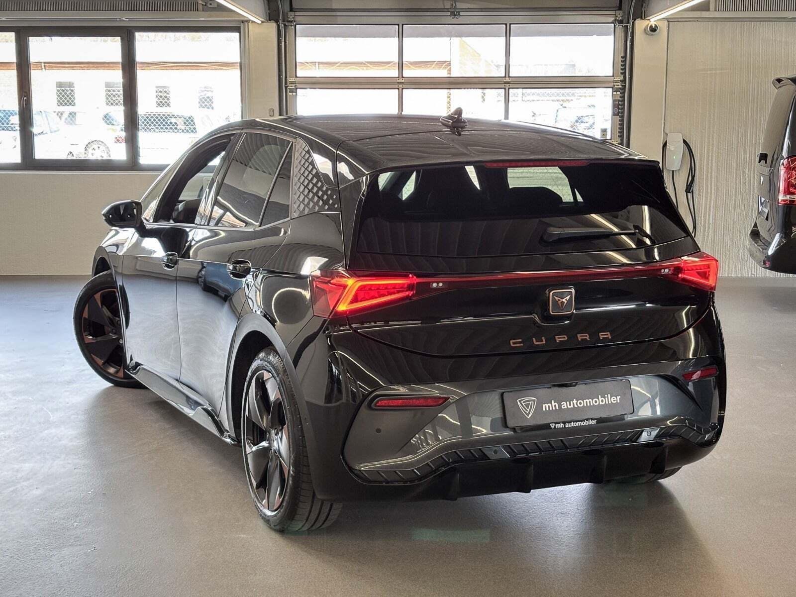 Cupra Born 59 e-Boost