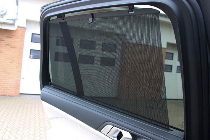 Grå BMW X5 fra 2021