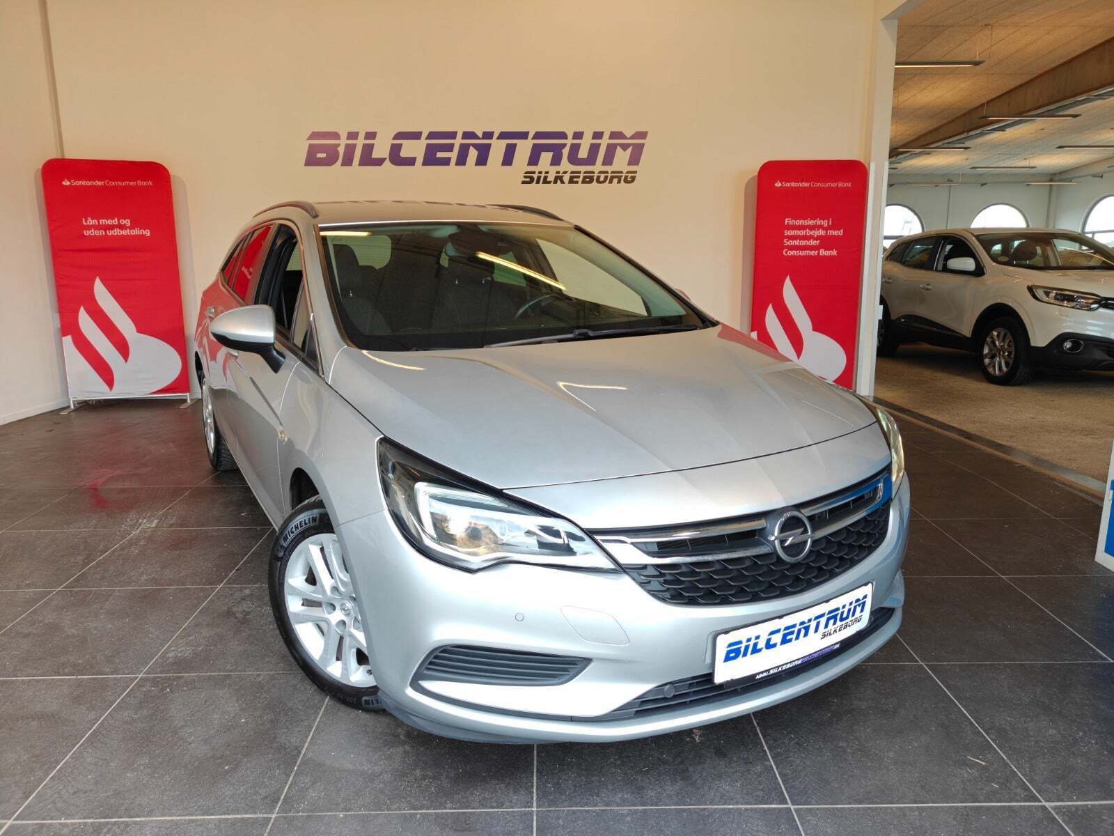 Opel Astra 1,6 CDTi 136 Enjoy Sports Tourer