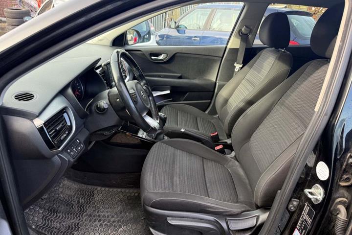 Sort Kia Stonic fra 2018