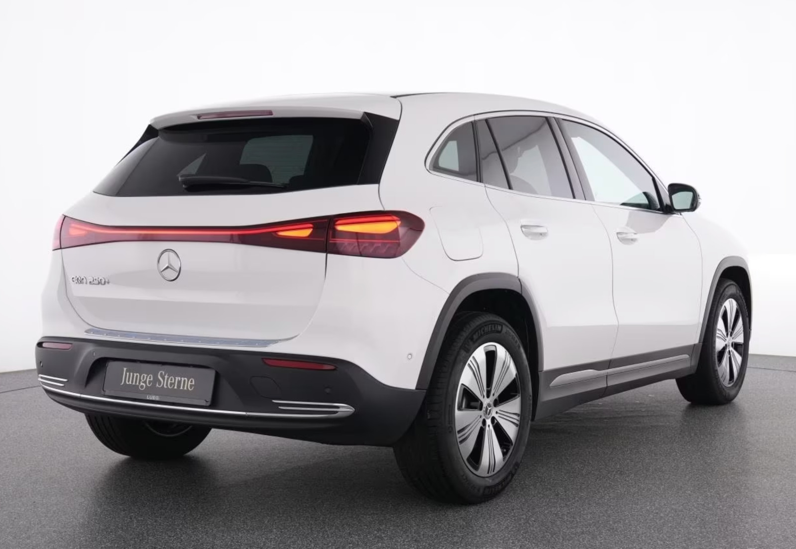 Mercedes EQA250+ Progressive Advance Plus