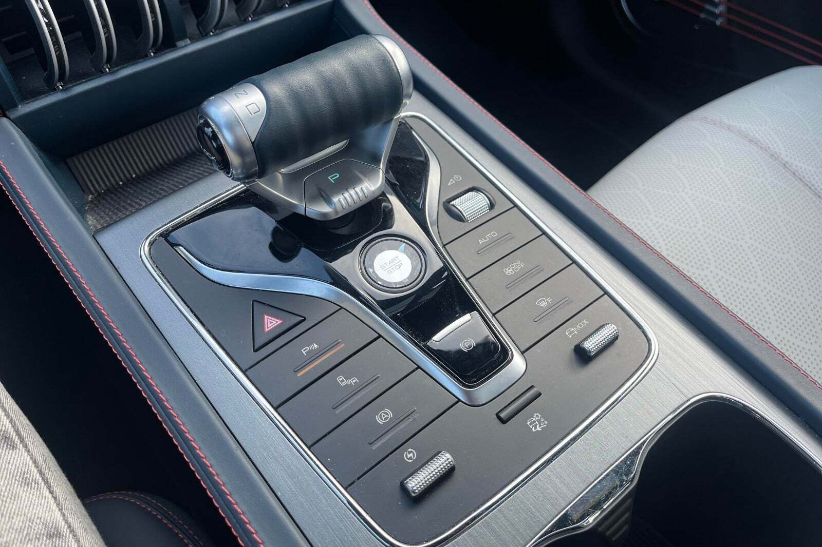 Blå BYD Atto 3 fra 2022