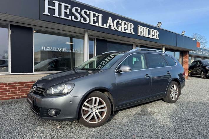 Grå VW Golf VI fra 2011