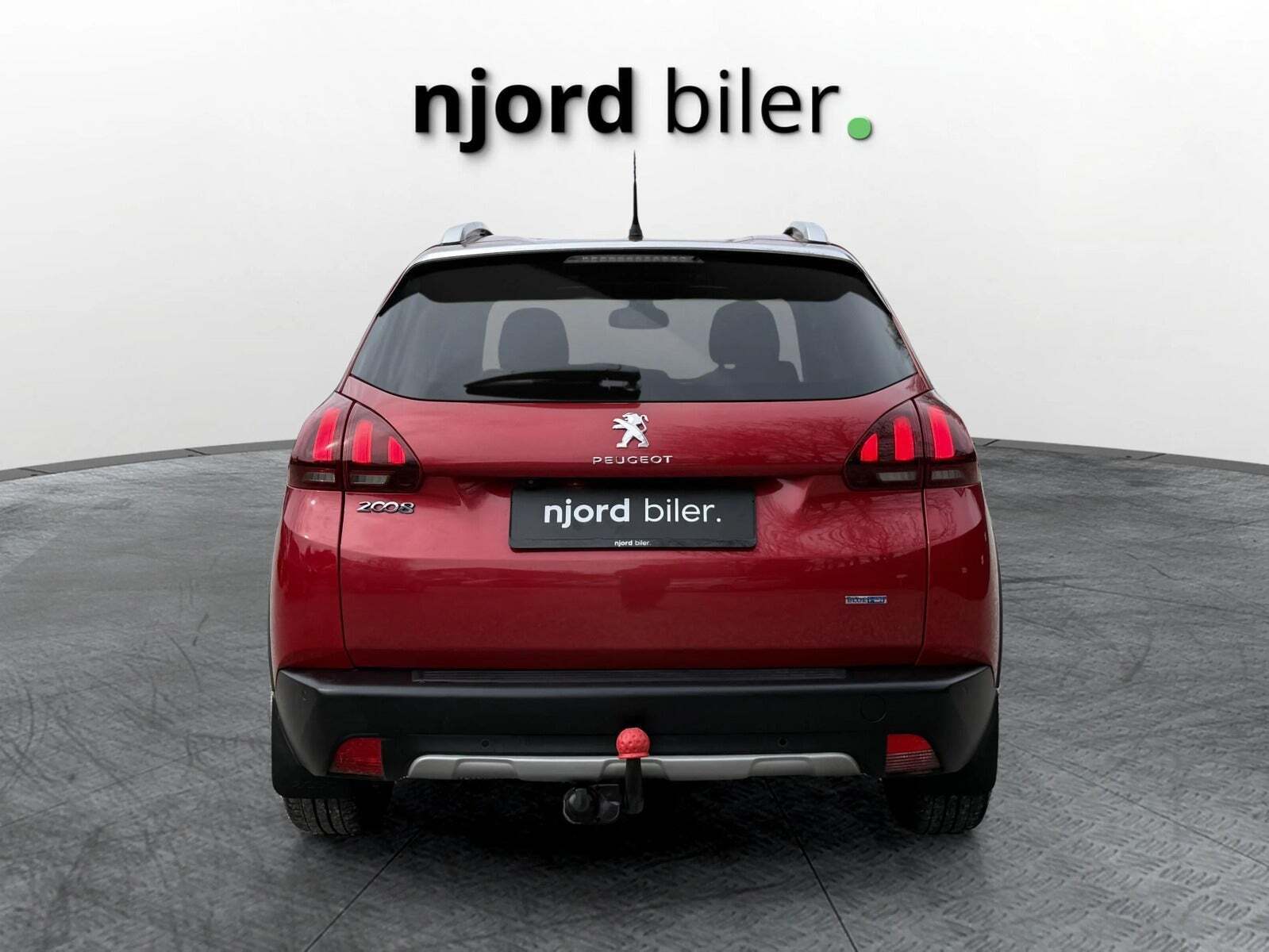 Peugeot 2008 1,5 BlueHDi 100 Exclusive Sky