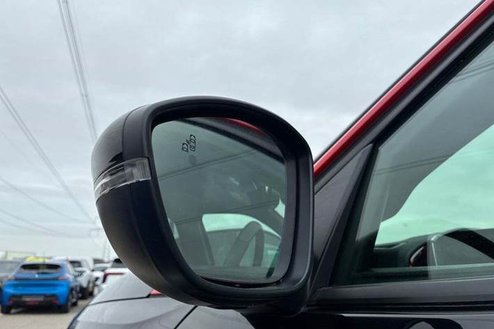 Sort Opel Mokka-e fra 2023