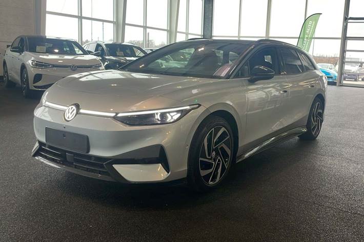 Sølv VW ID.7 fra 2025