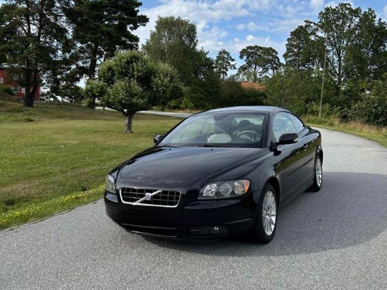 Volvo C70 2,4 170 Momentum