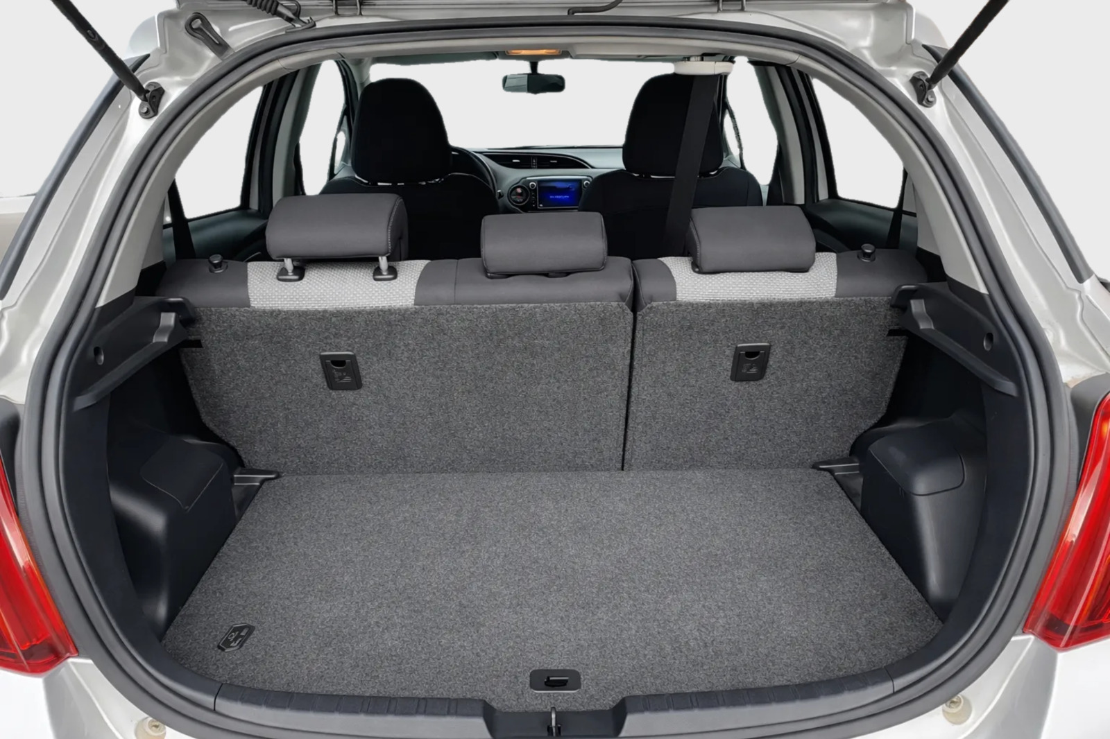 undefined Toyota Yaris fra 2015