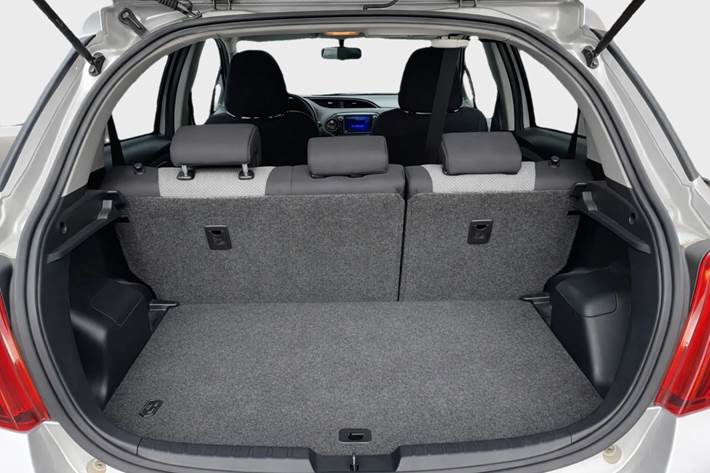 undefined Toyota Yaris fra 2015