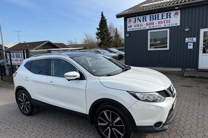 undefined Nissan Qashqai fra 2016 set udefra