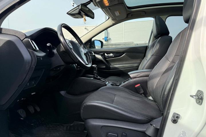 undefined Nissan Qashqai fra 2016