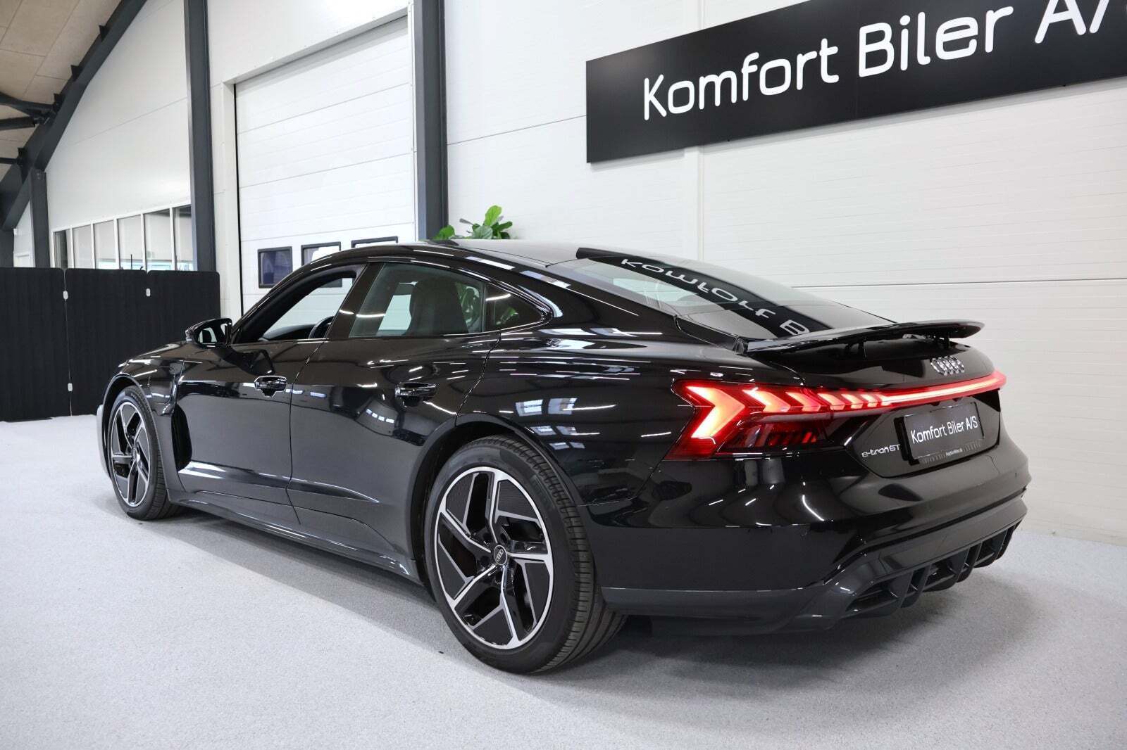 Audi e-tron GT quattro