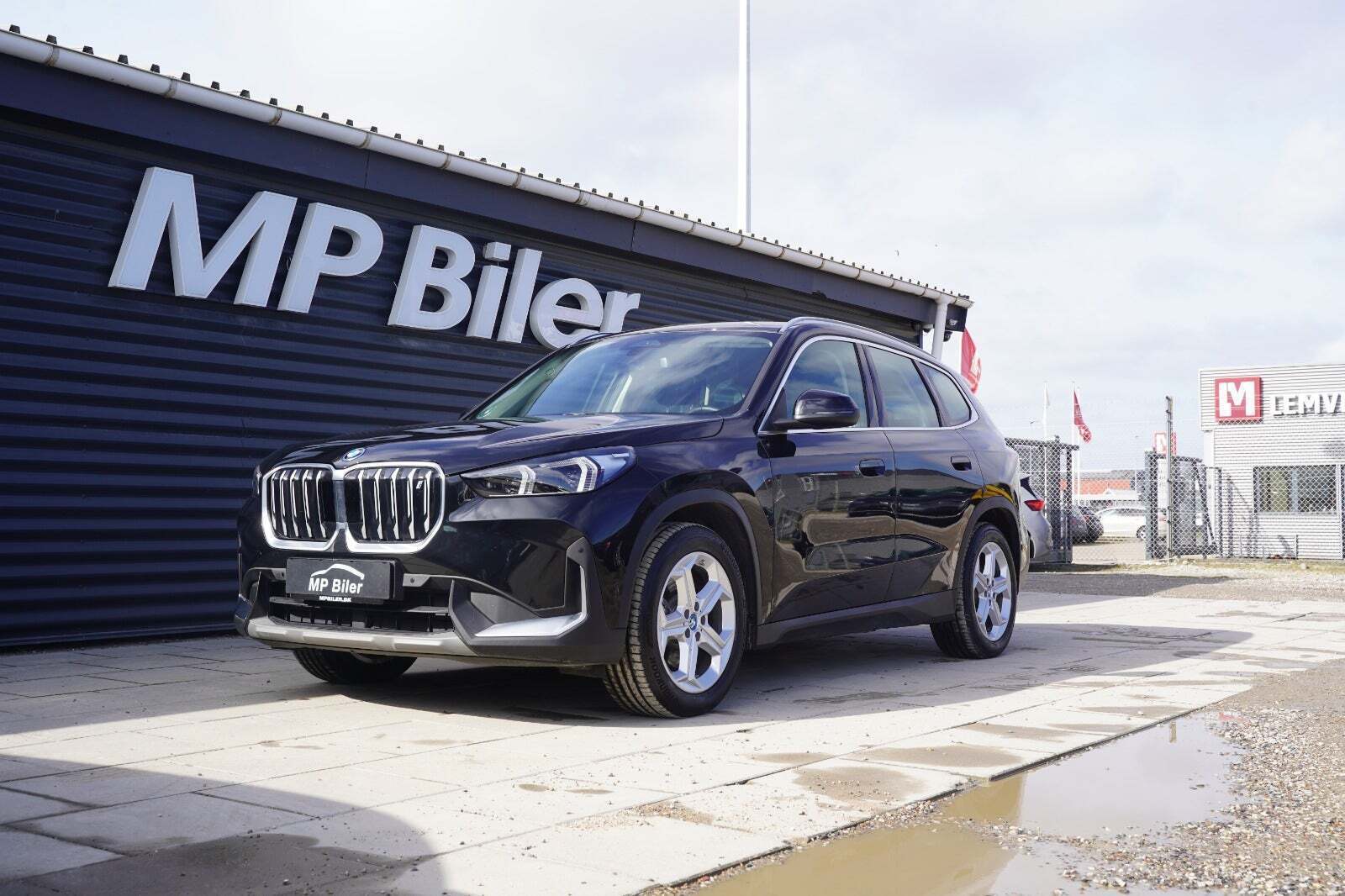 BMW iX1 xDrive30 X-Line