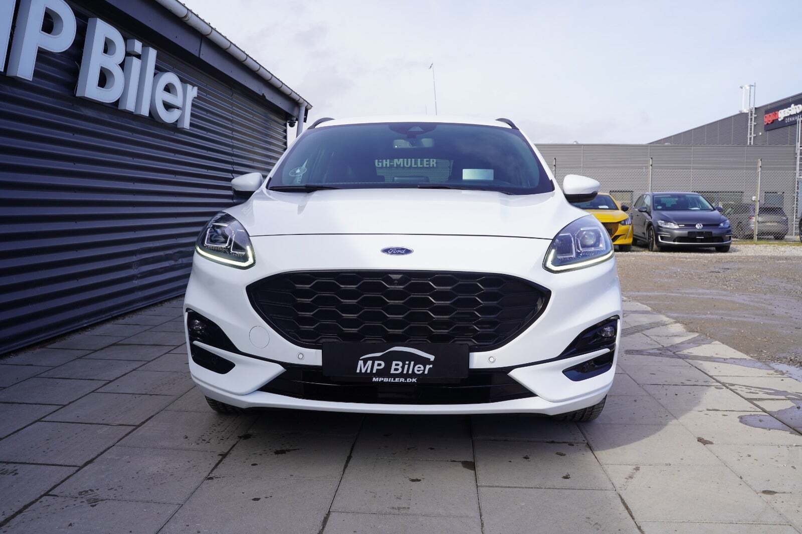 Ford Kuga 2,5 PHEV ST-Line X CVT