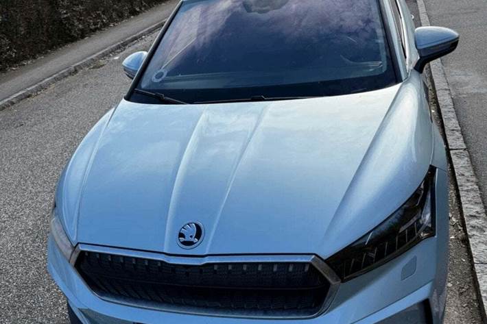 Grøn Skoda Enyaq fra 2021