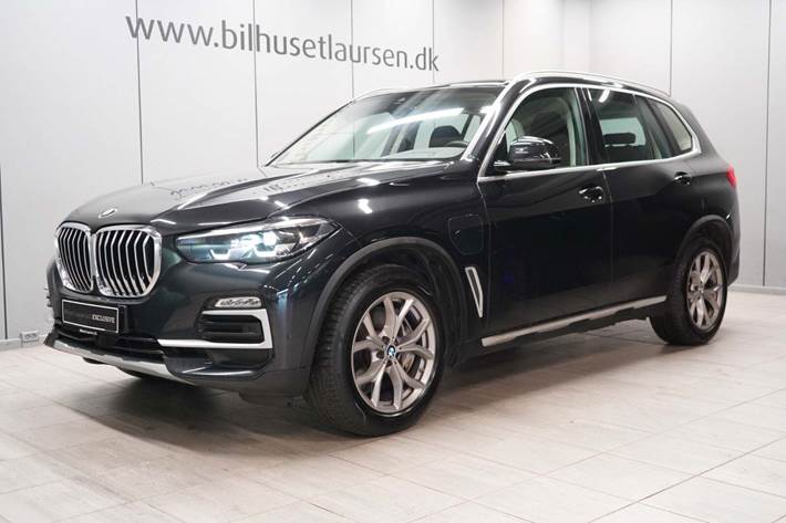 Sort BMW X5 fra 2021