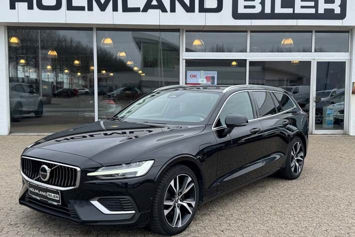 Sort Volvo V60 fra 2023