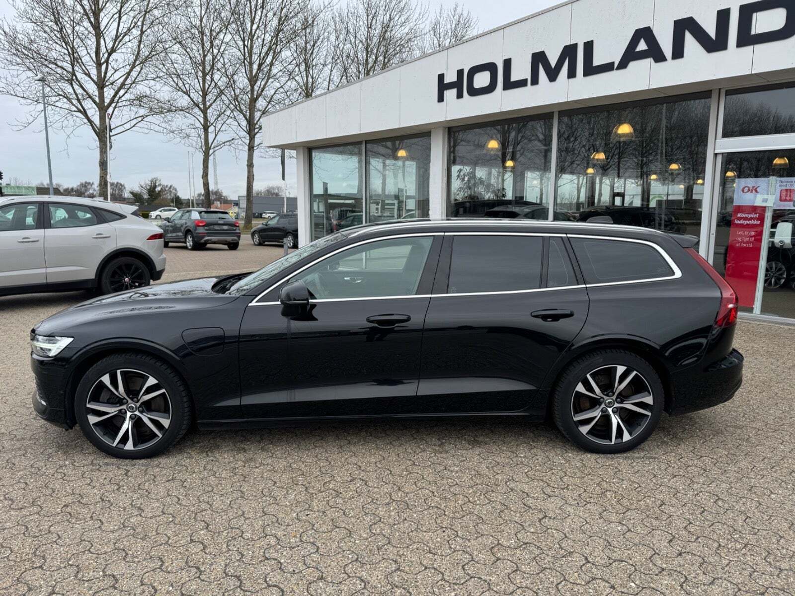 Volvo V60 2,0 T6 ReCharge Core aut. AWD
