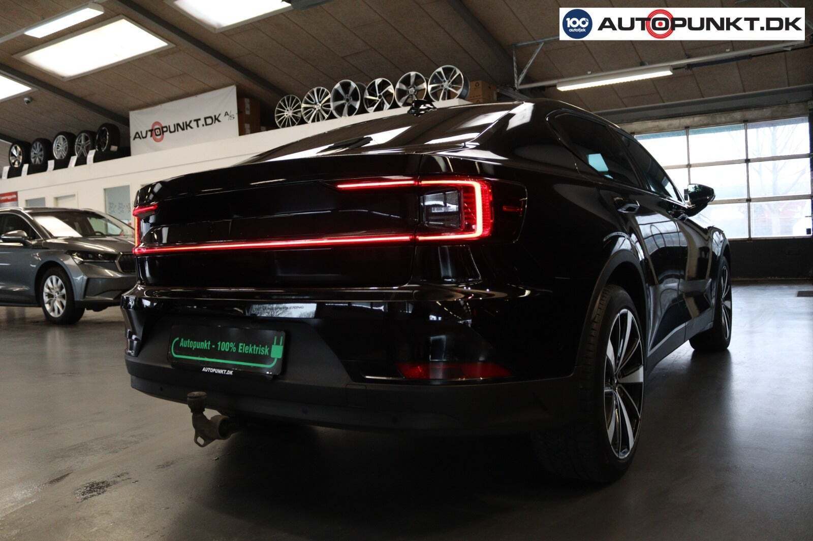 Sort Polestar 2 fra 2022