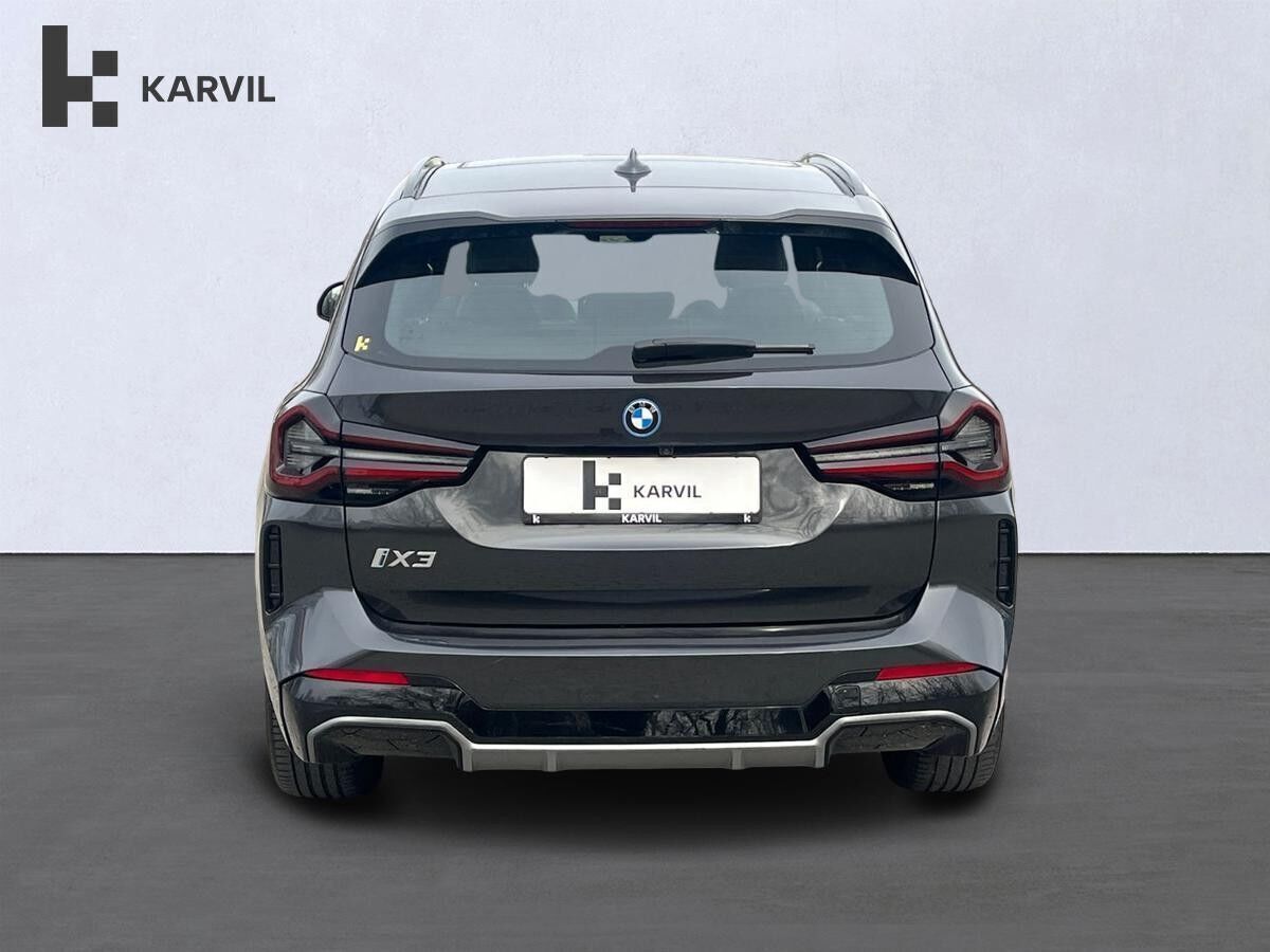 BMW iX3 Charged M-Sport