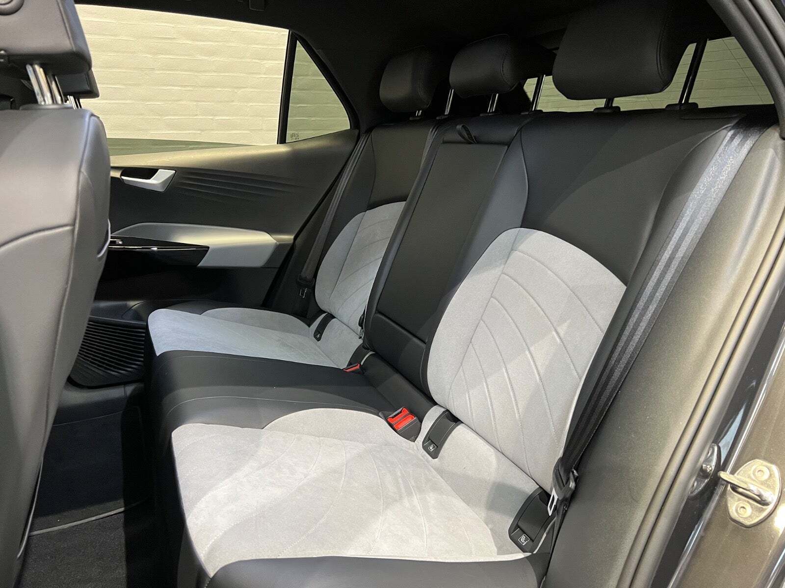 Grå VW ID.3 fra 2023