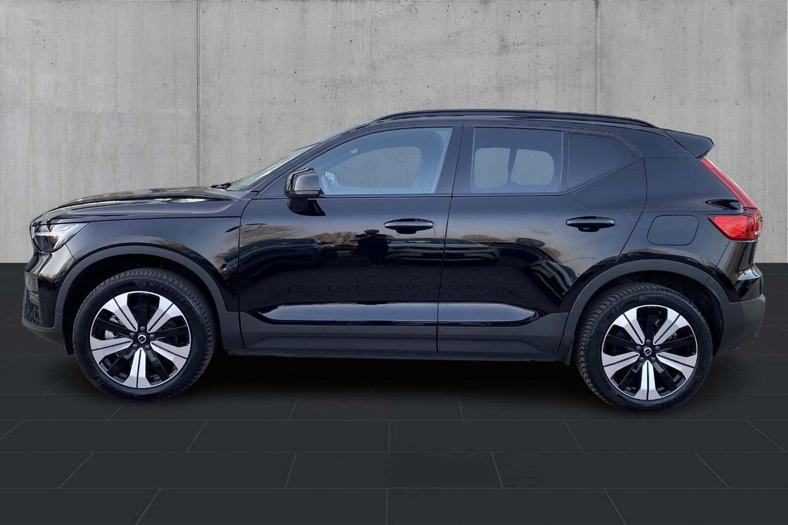 Volvo XC40 P6 ReCharge Core