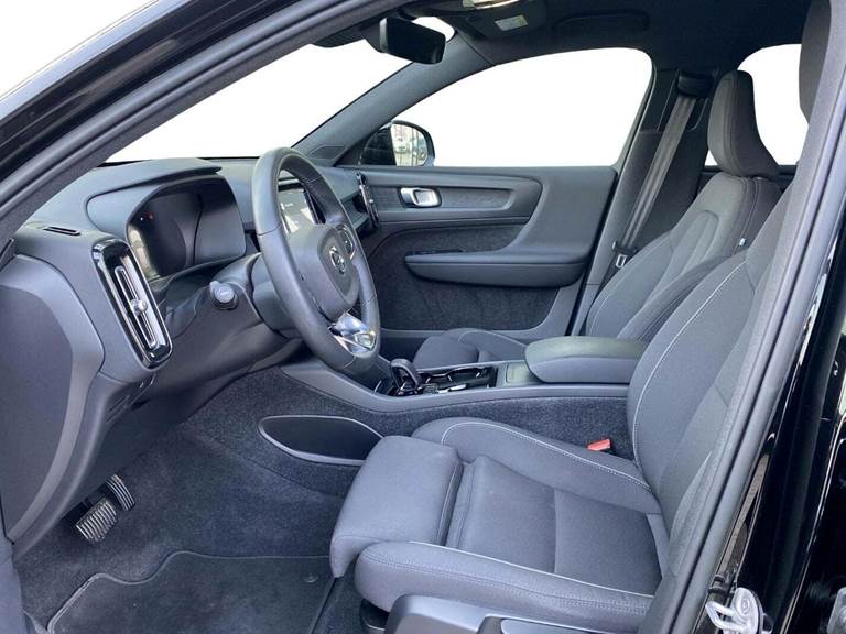 Volvo XC40 P6 ReCharge Core