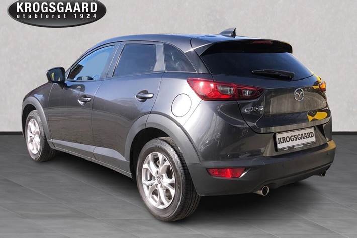 Grå Mazda CX-3 fra 2017