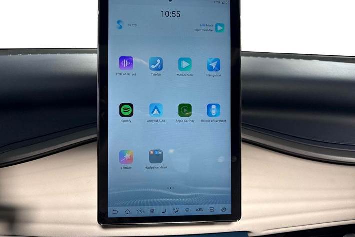 Sølv BYD Atto 3 fra 2022