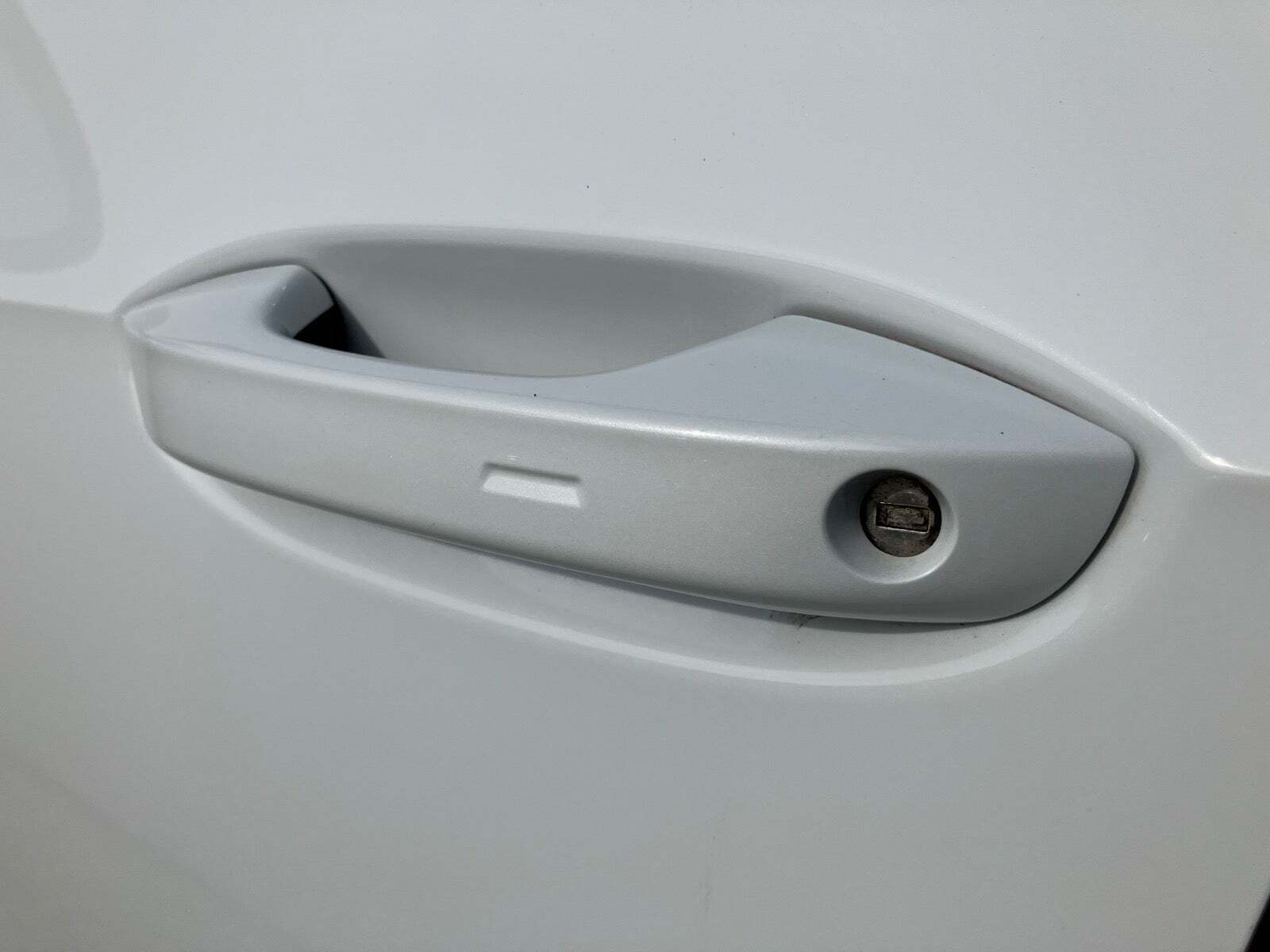 Hvid VW ID.3 fra 2023