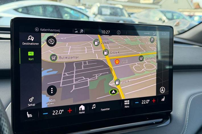 Grøn Skoda Enyaq fra 2023