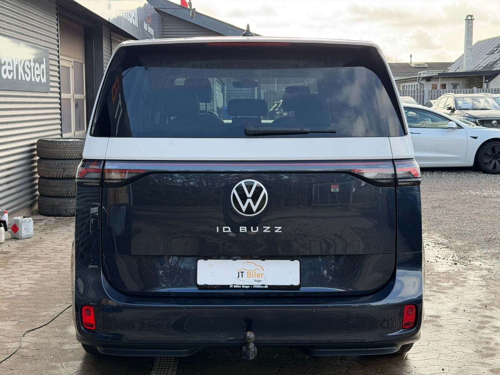 VW ID.Buzz 77 Pro SWB