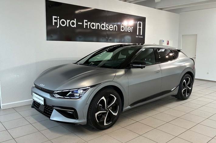 Grå Kia EV6 fra 2024