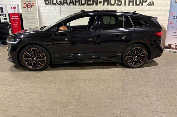 Sort Skoda Enyaq fra 2022