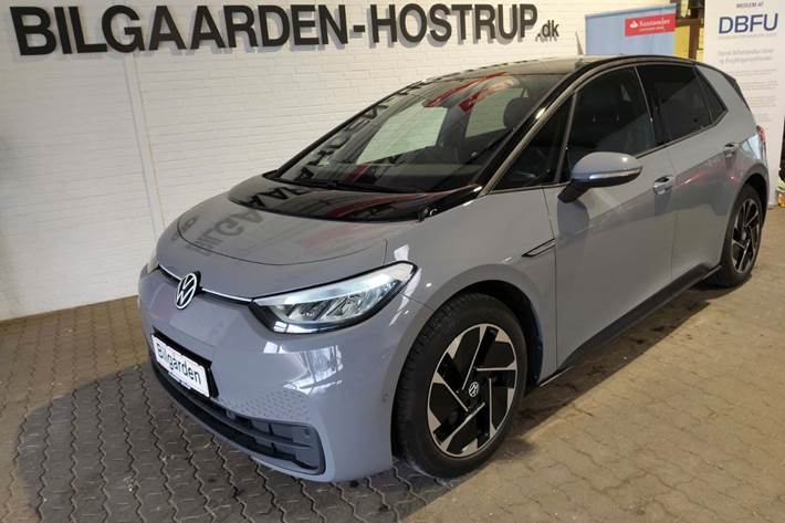 Grå VW ID.3 fra 2023 set udefra