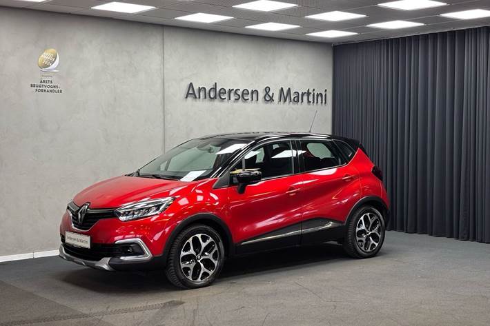 Rød Renault Captur fra 2018