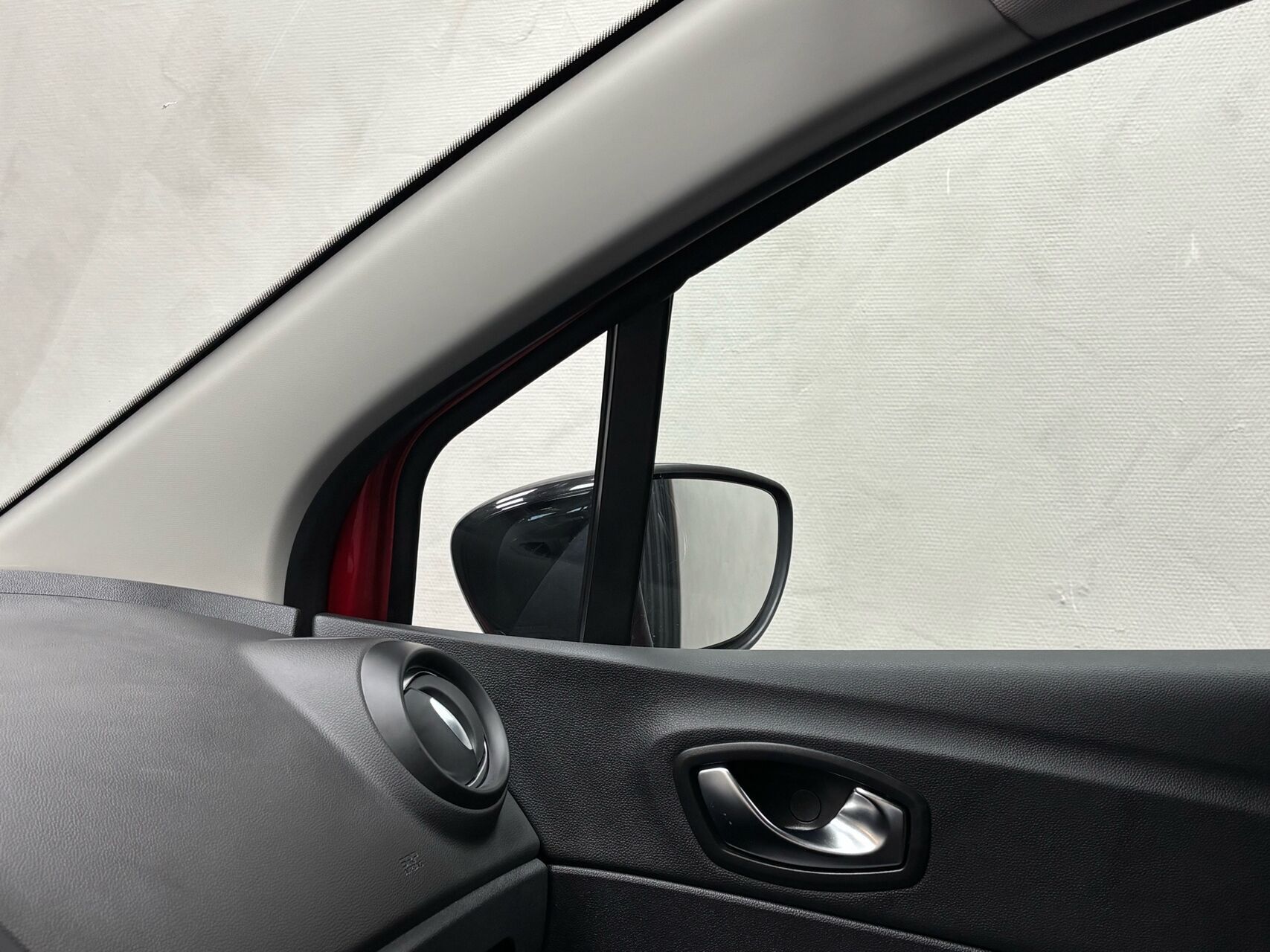 Rød Renault Captur fra 2018