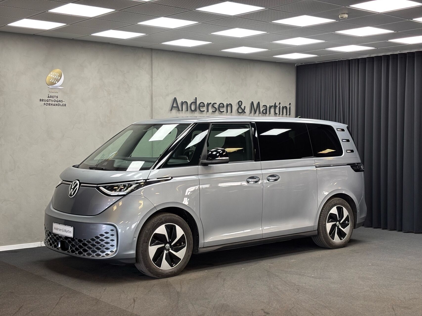 VW ID.Buzz EL Life 204HK Aut.