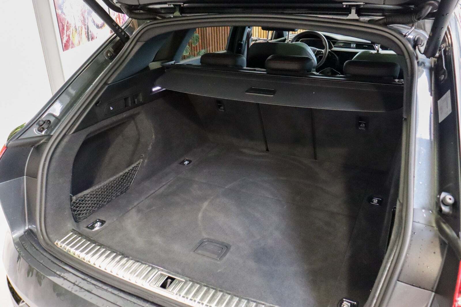 Audi Q8 e-tron 55 S-line quattro