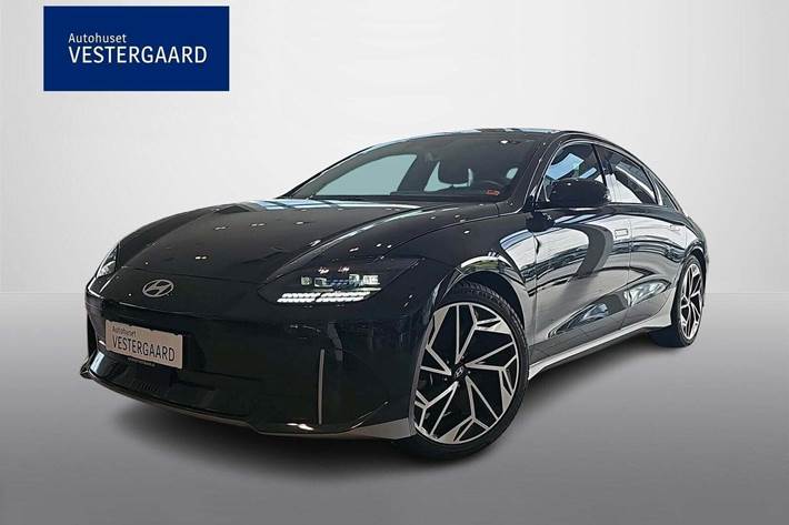 Grøn Hyundai Ioniq 6 fra 2023