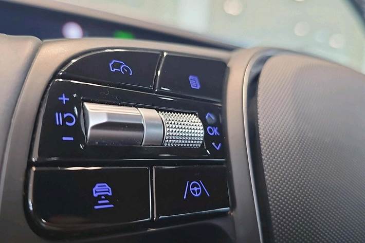 Grøn Hyundai Ioniq 6 fra 2023