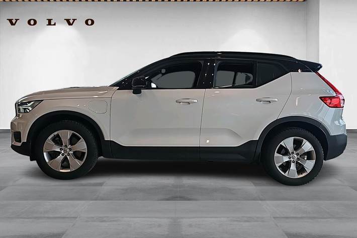 Hvid Volvo XC40 fra 2022