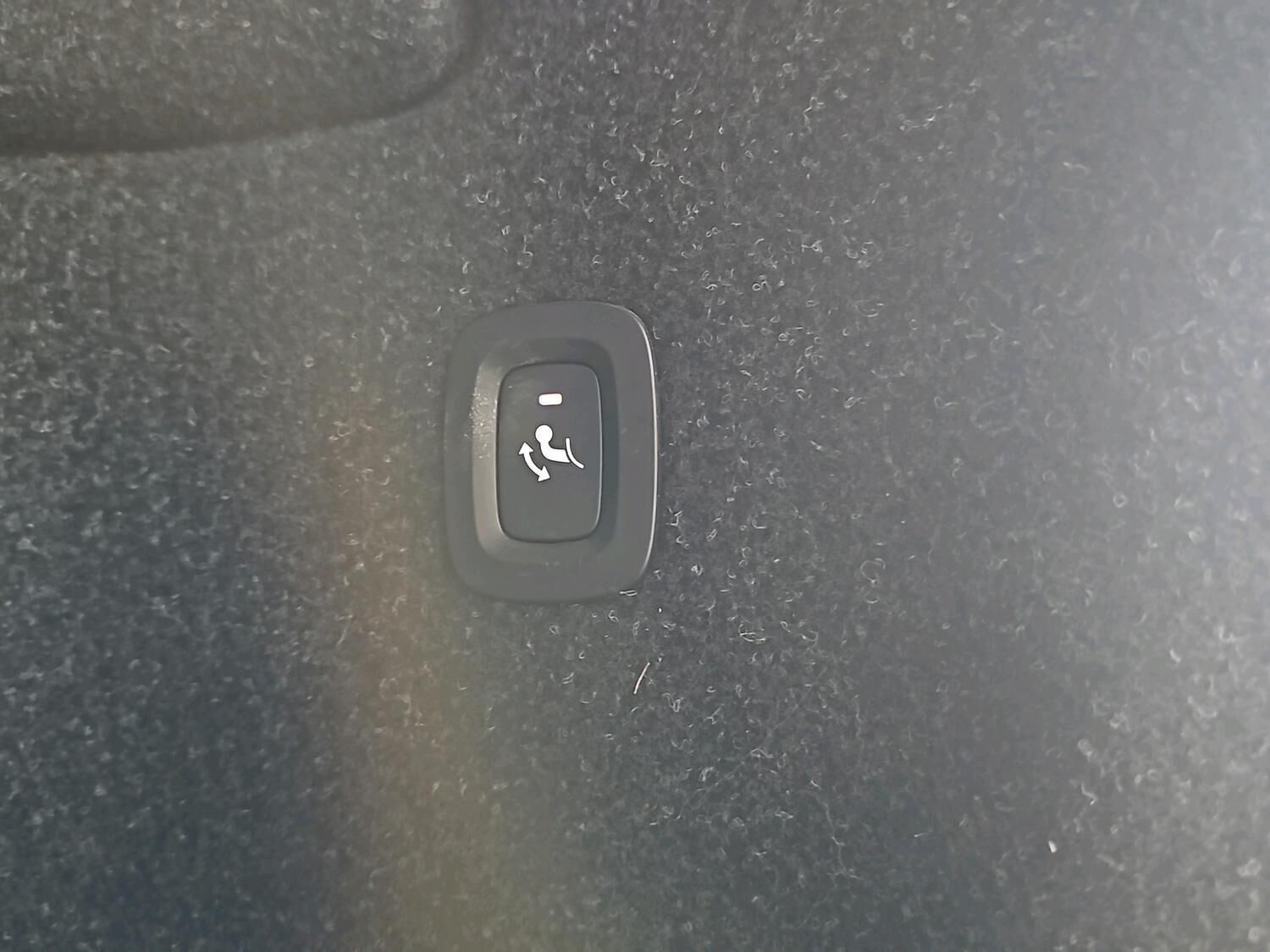 Hvid Volvo XC40 fra 2022