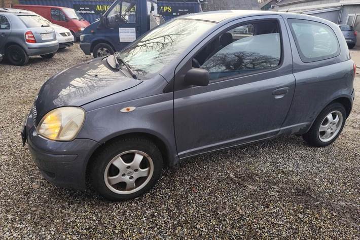 undefined Toyota Yaris fra 2004
